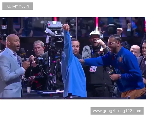 利拉德私信约战库里冲击第四冠